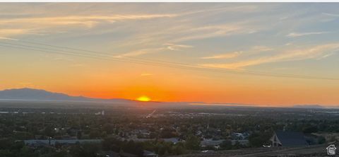 Tiny photo for 127 S ROCK LOFT RIDGE DR #57-R, Fruit Heights, UT 84037 (MLS # 2111620)