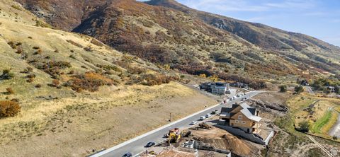 Tiny photo for 127 S ROCK LOFT RIDGE DR #57-R, Fruit Heights, UT 84037 (MLS # 2111620)