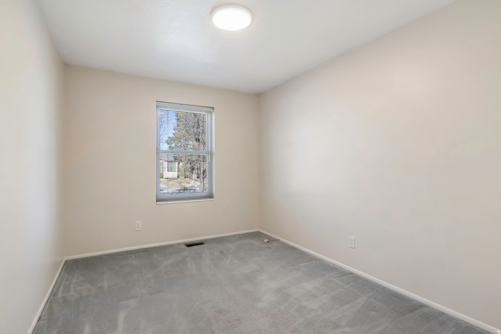 ALTA HILLS - Residential