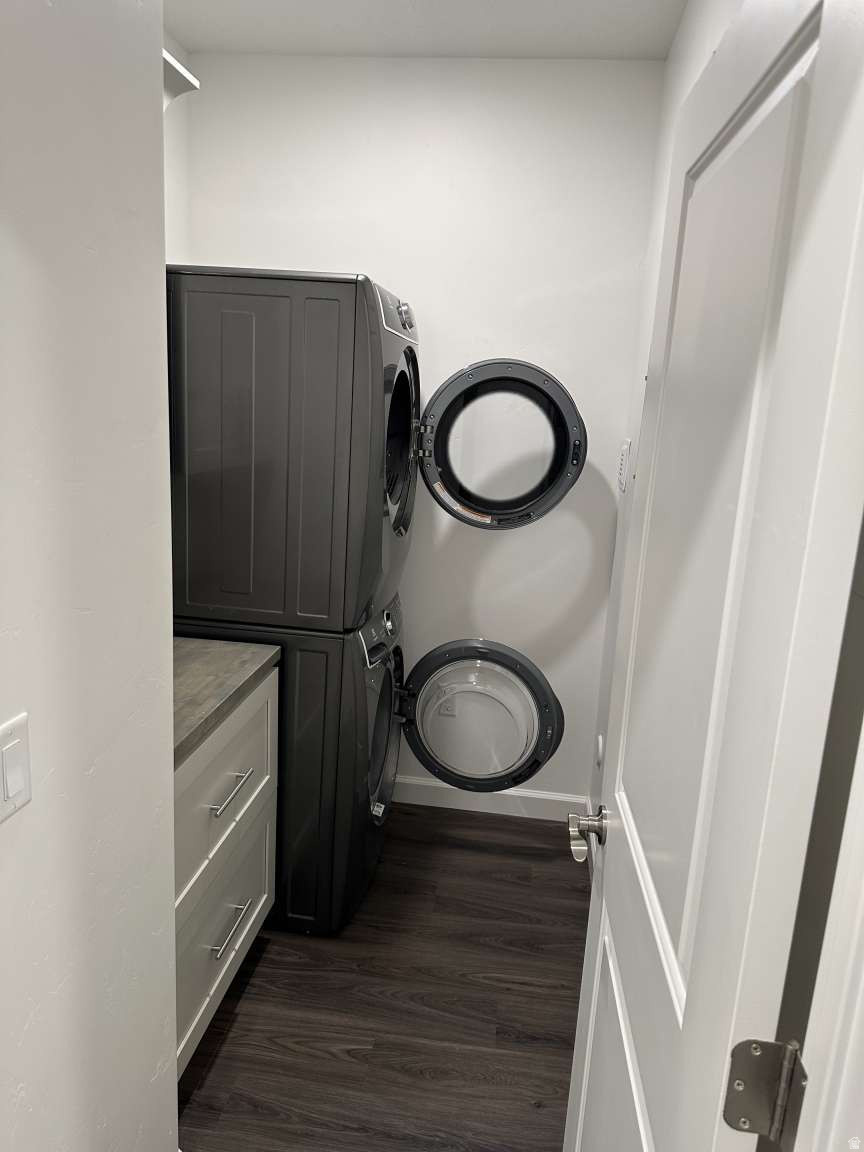 MAPLEWOOD - Residential