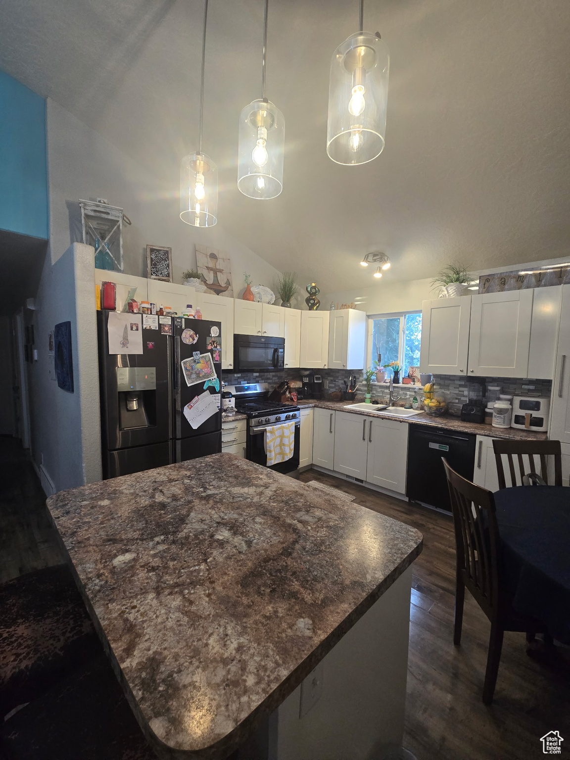 MAPLES AT JORDAN HILLS PHASE 3 - Residential