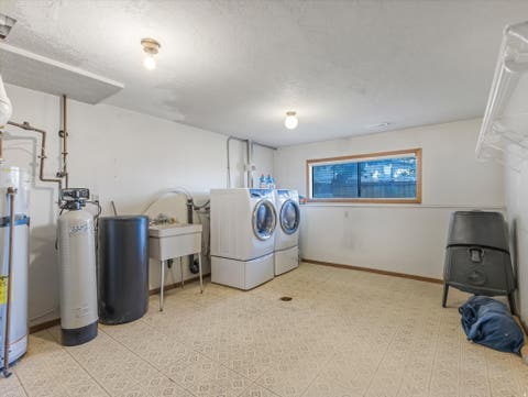 Tiny photo for 8903 S COBBLE CREST LN, Sandy, UT 84093 (MLS # 2162639)