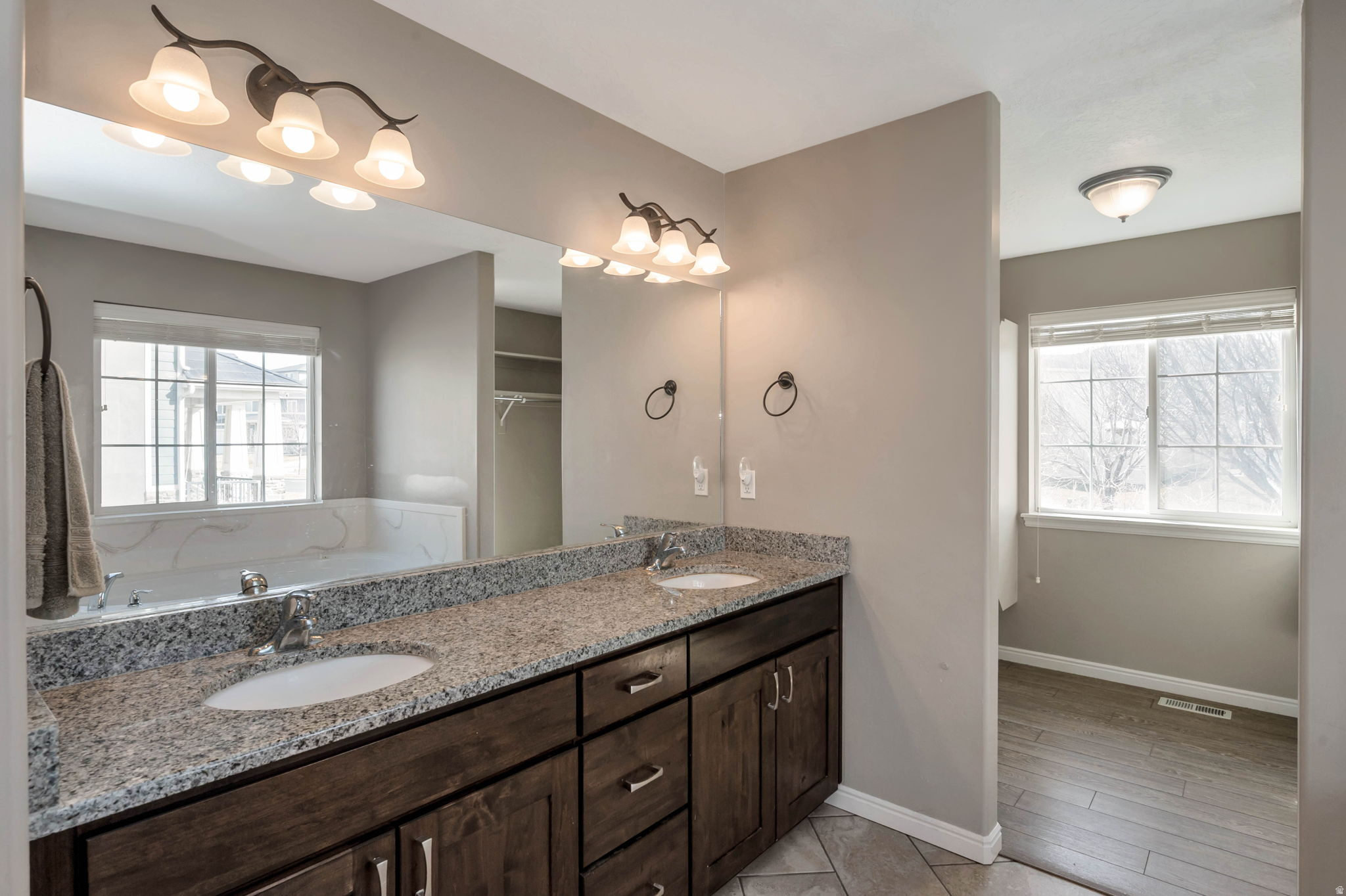 EVANS RANCH - Residential