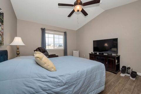 Tiny photo for 7592 N EVANS RANCH DR #B2-12, Eagle Mountain, UT 84005 (MLS # 2135530)