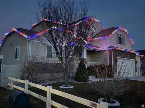 Tiny photo for 7592 N EVANS RANCH DR #B2-12, Eagle Mountain, UT 84005 (MLS # 2135530)