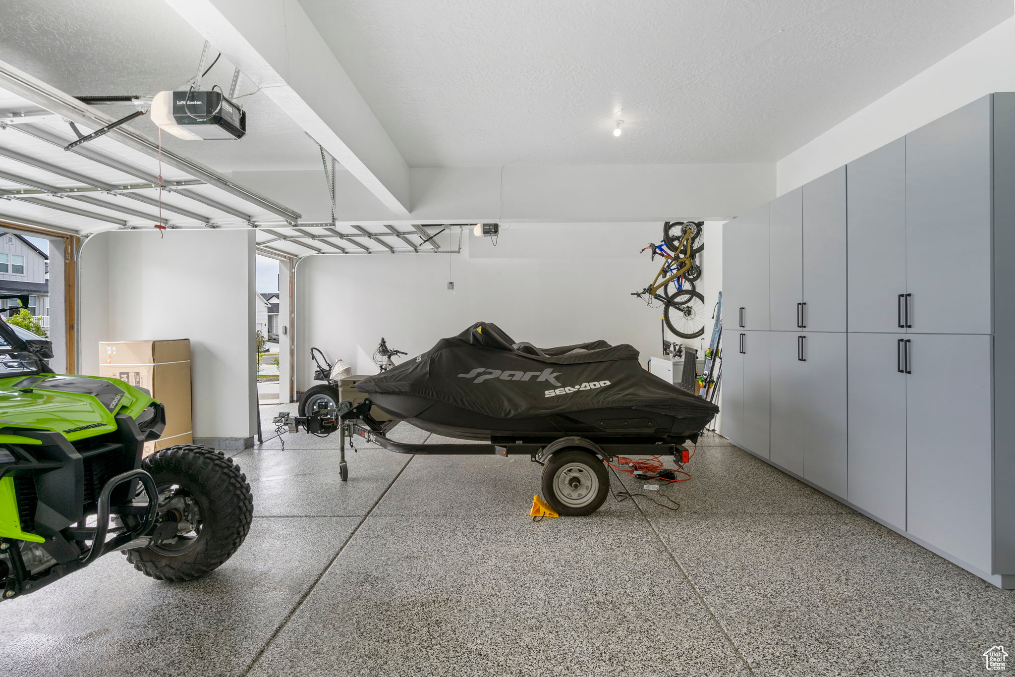 MALLARD BAY - Residential