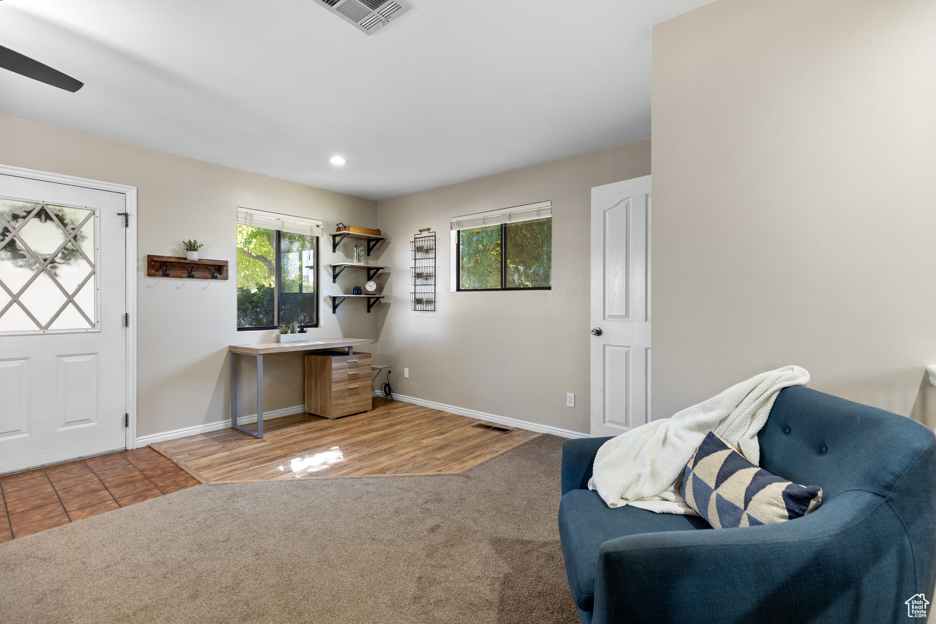 WASHINGTON TOWN RESRVY - Residential