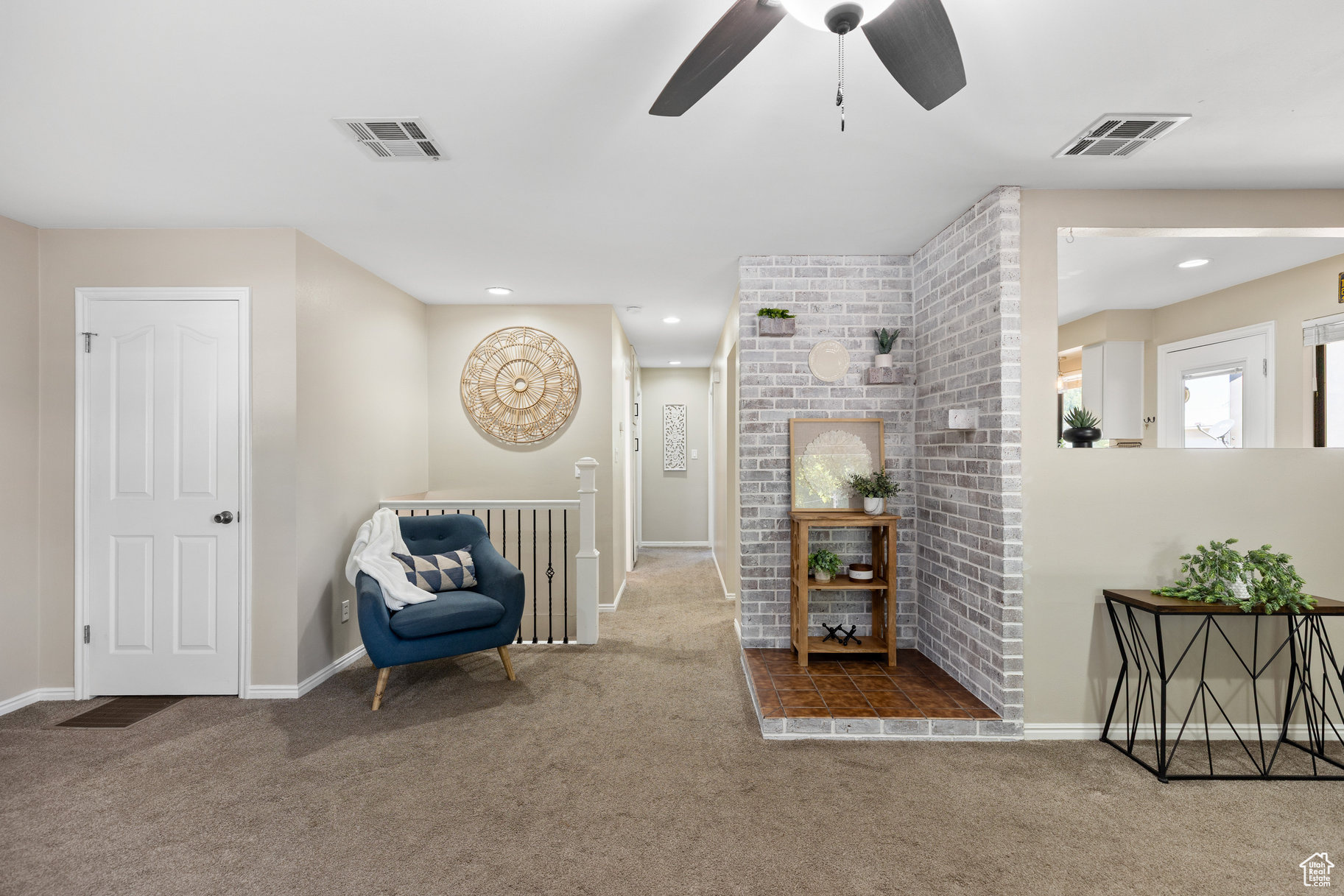 WASHINGTON TOWN RESRVY - Residential