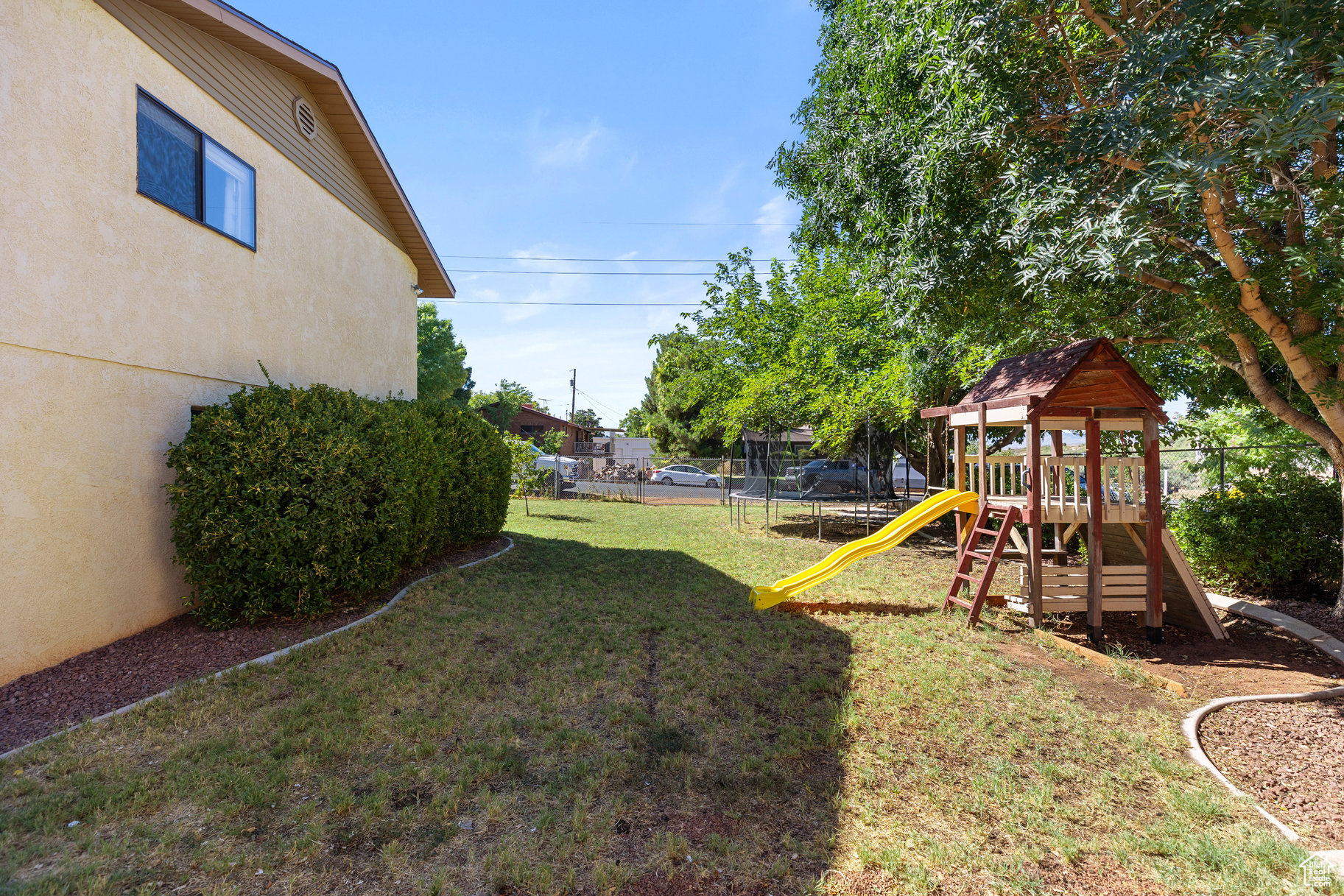 WASHINGTON TOWN RESRVY - Residential