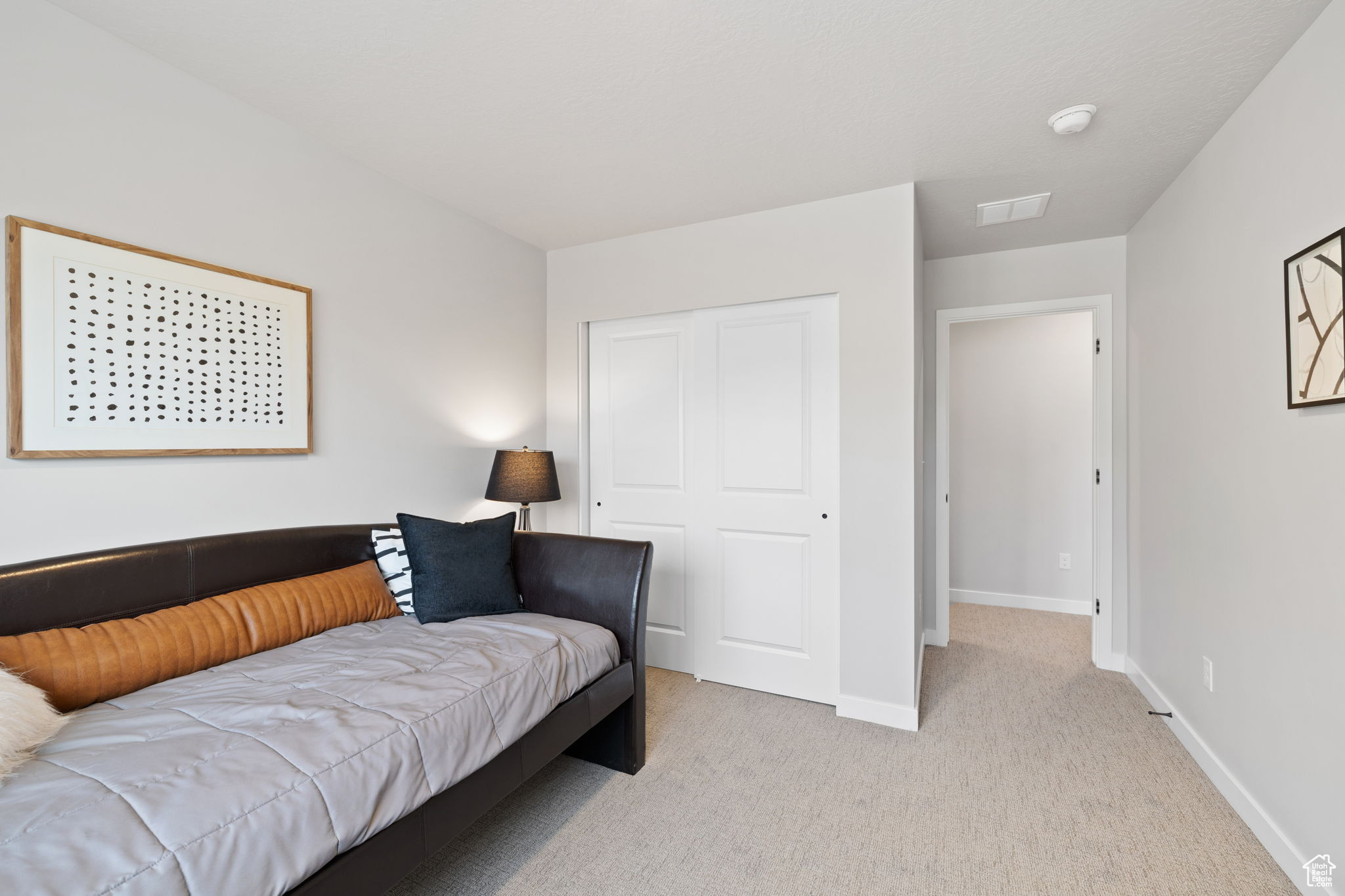 NORTH LAKE MEADOWS - Residential