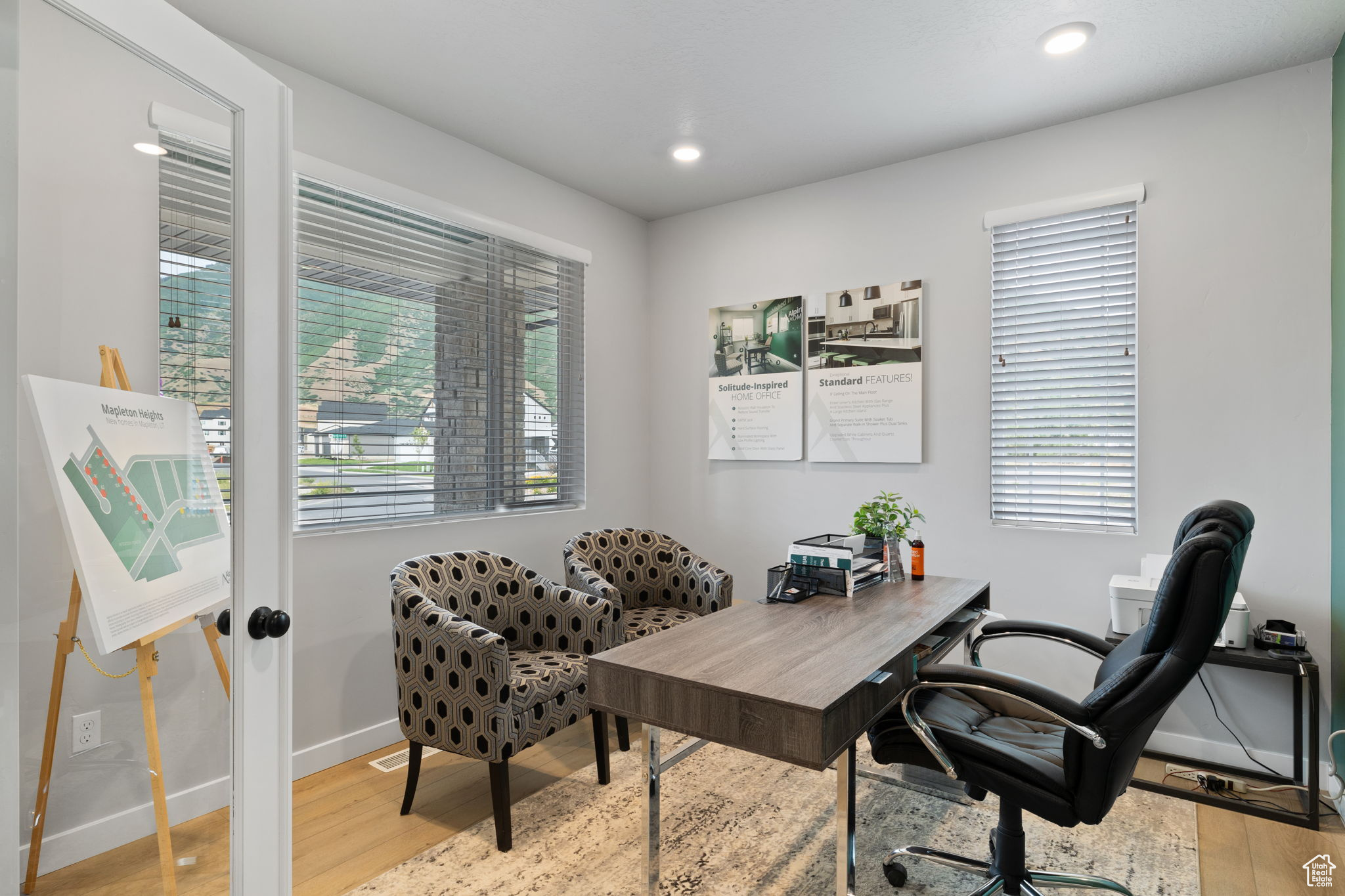 NORTH LAKE MEADOWS - Residential