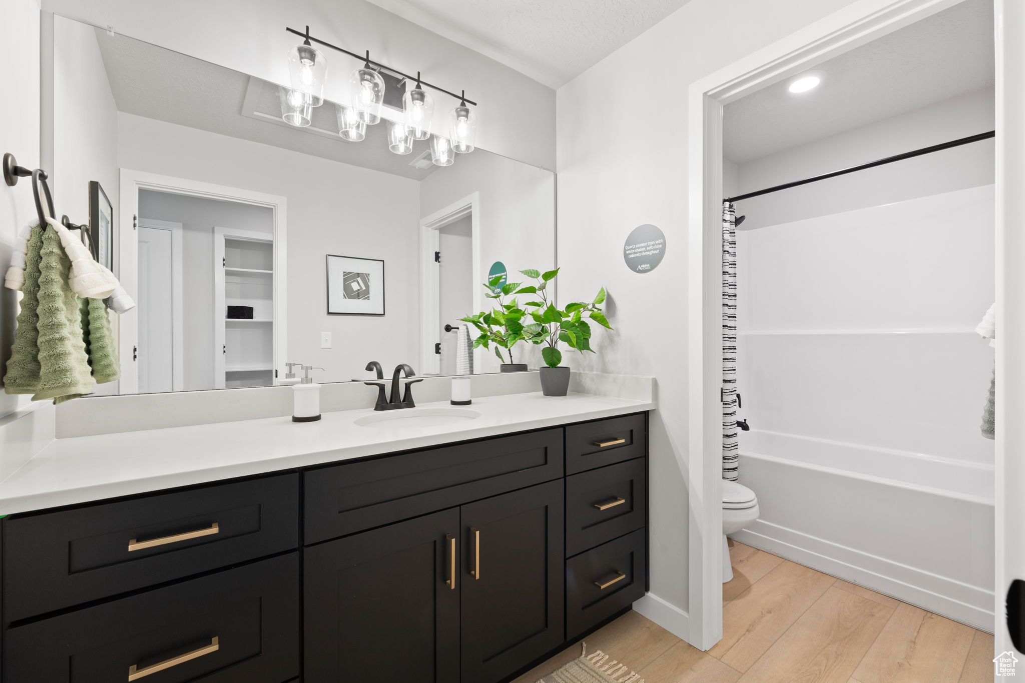 NORTH LAKE MEADOWS - Residential