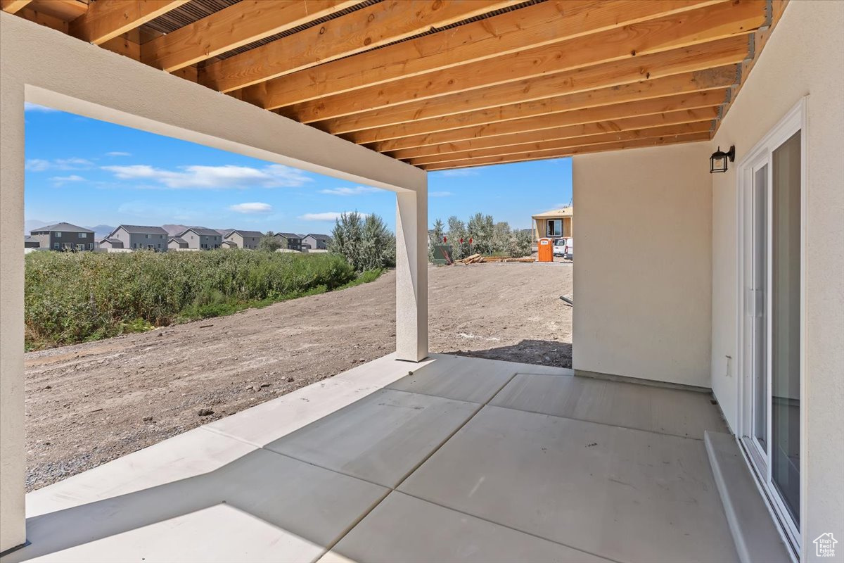 NORTH LAKE MEADOWS - Residential
