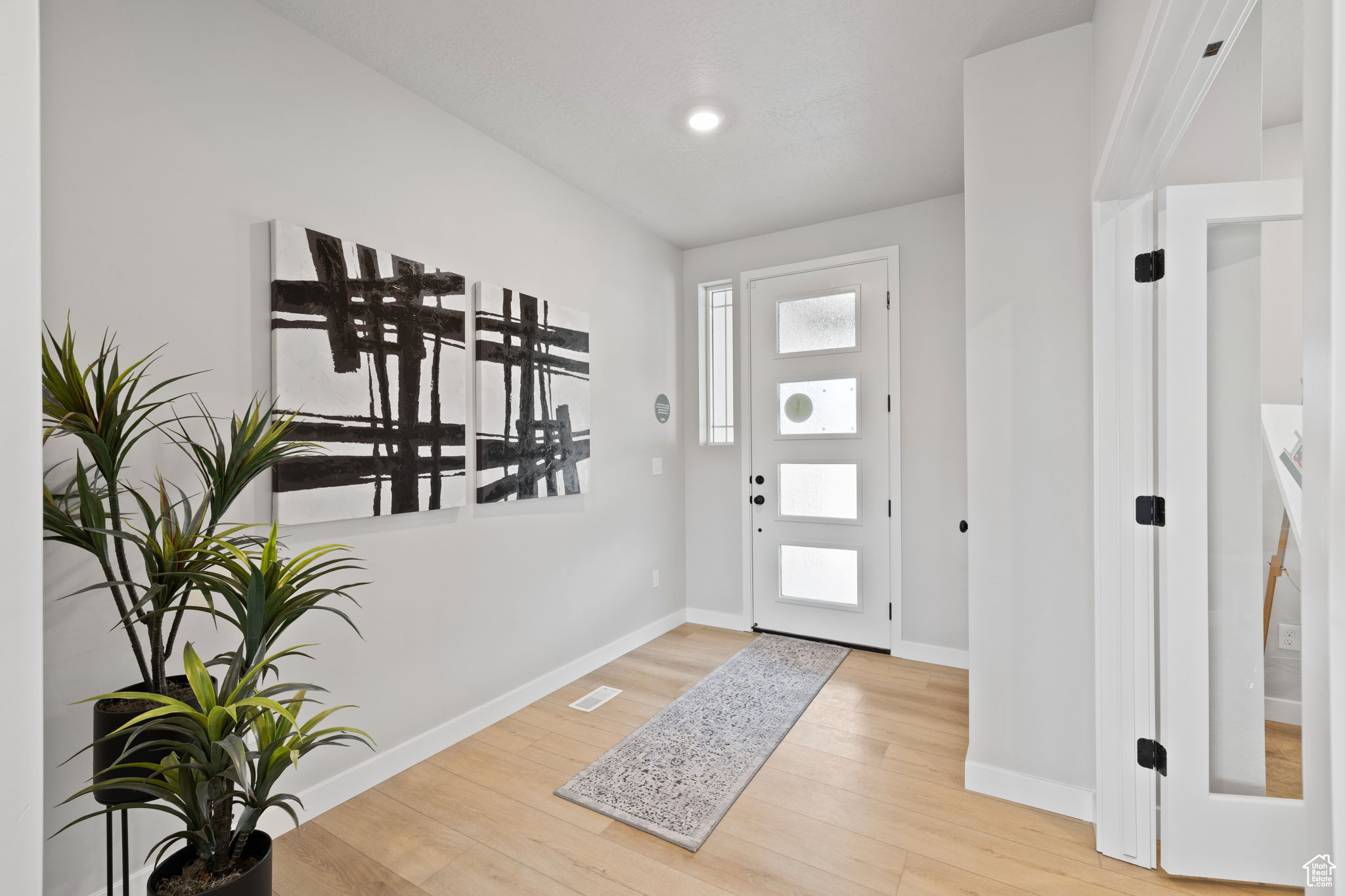 NORTH LAKE MEADOWS - Residential