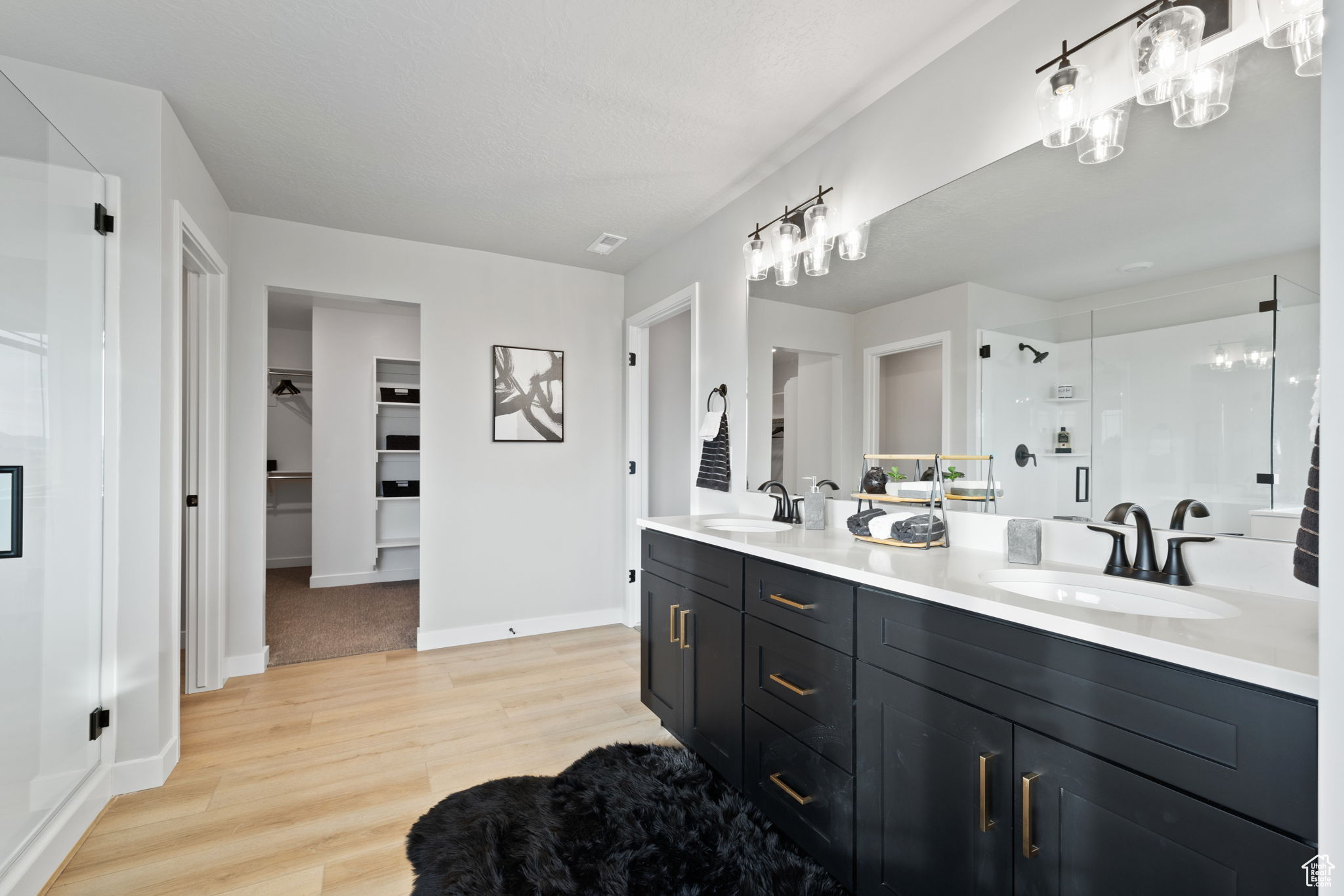 NORTH LAKE MEADOWS - Residential
