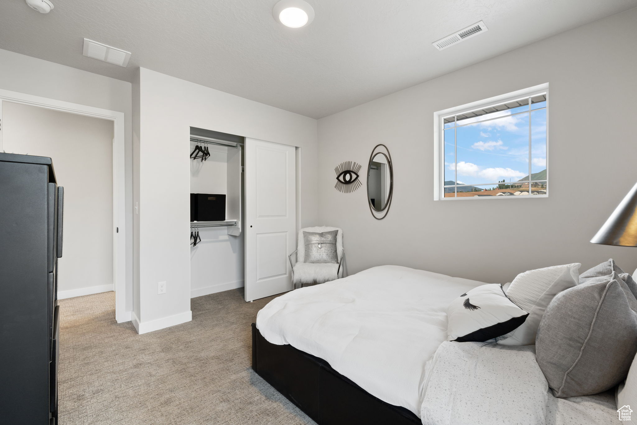 NORTH LAKE MEADOWS - Residential
