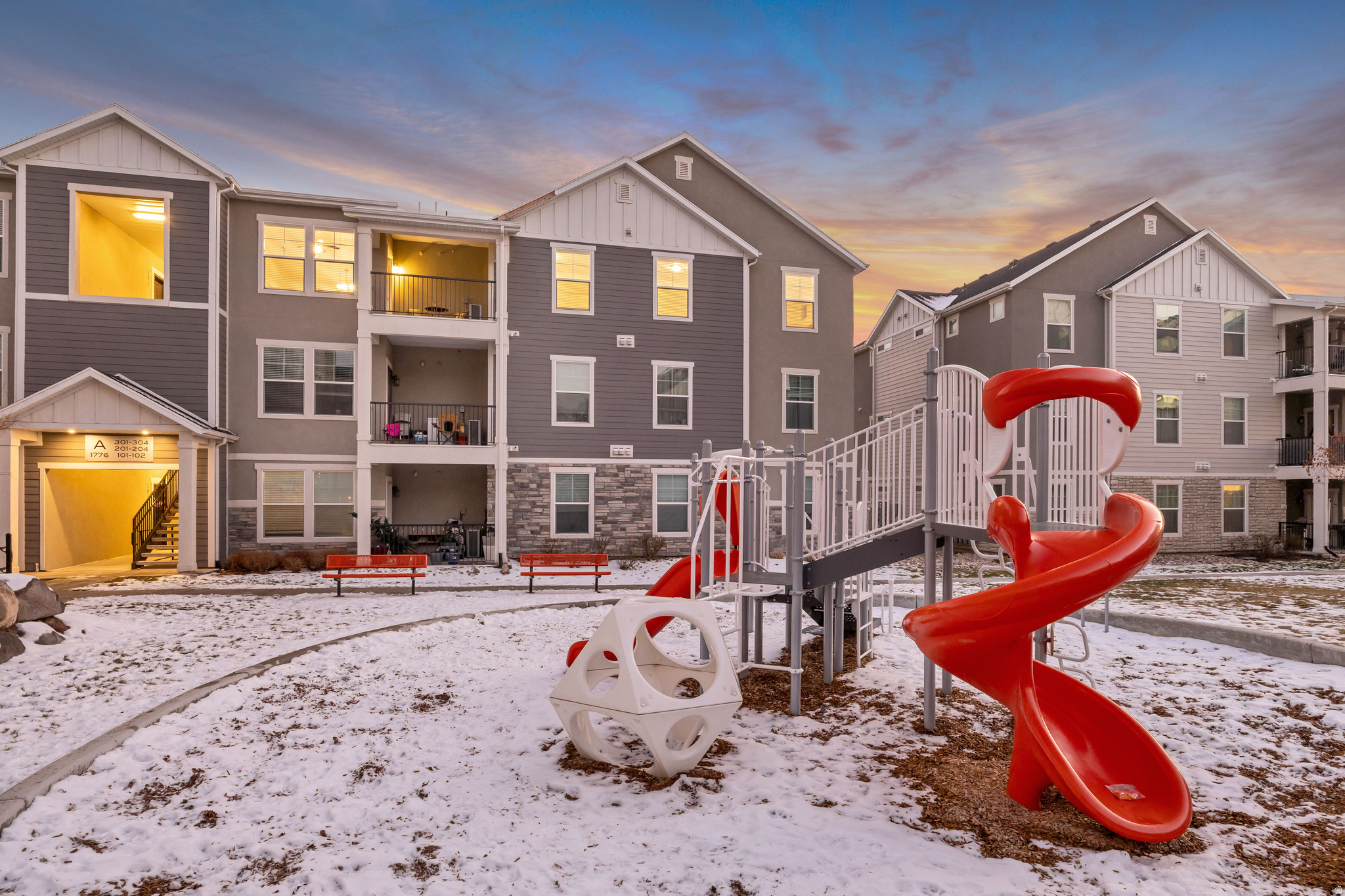 QUAILHILL - Residential