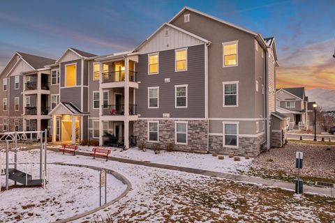 Tiny photo for 1776 W NEWCASTLE LN N #A302, Saratoga Springs, UT 84045 (MLS # 2131260)