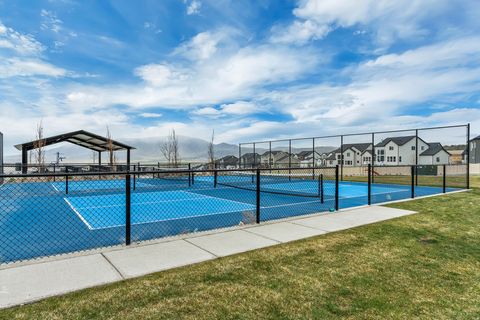 Tiny photo for 1776 W NEWCASTLE LN N #A302, Saratoga Springs, UT 84045 (MLS # 2131260)