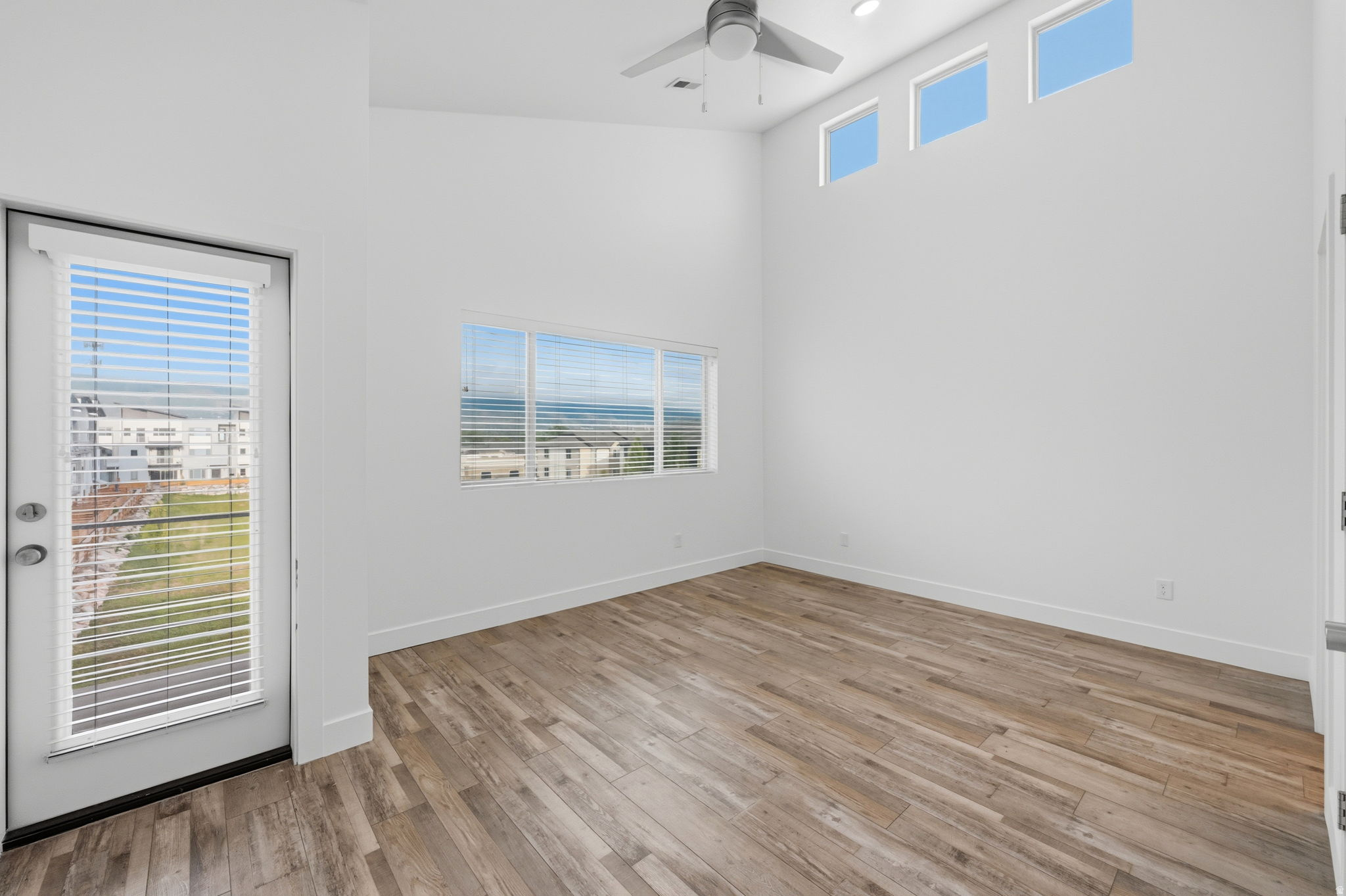SUNRIVER TOWNHOMES - Residential