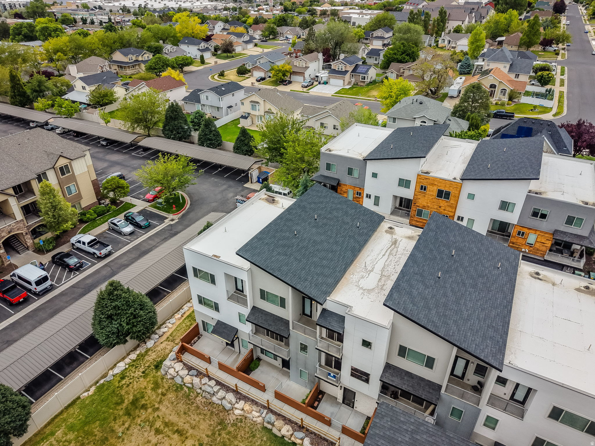 SUNRIVER TOWNHOMES - Residential