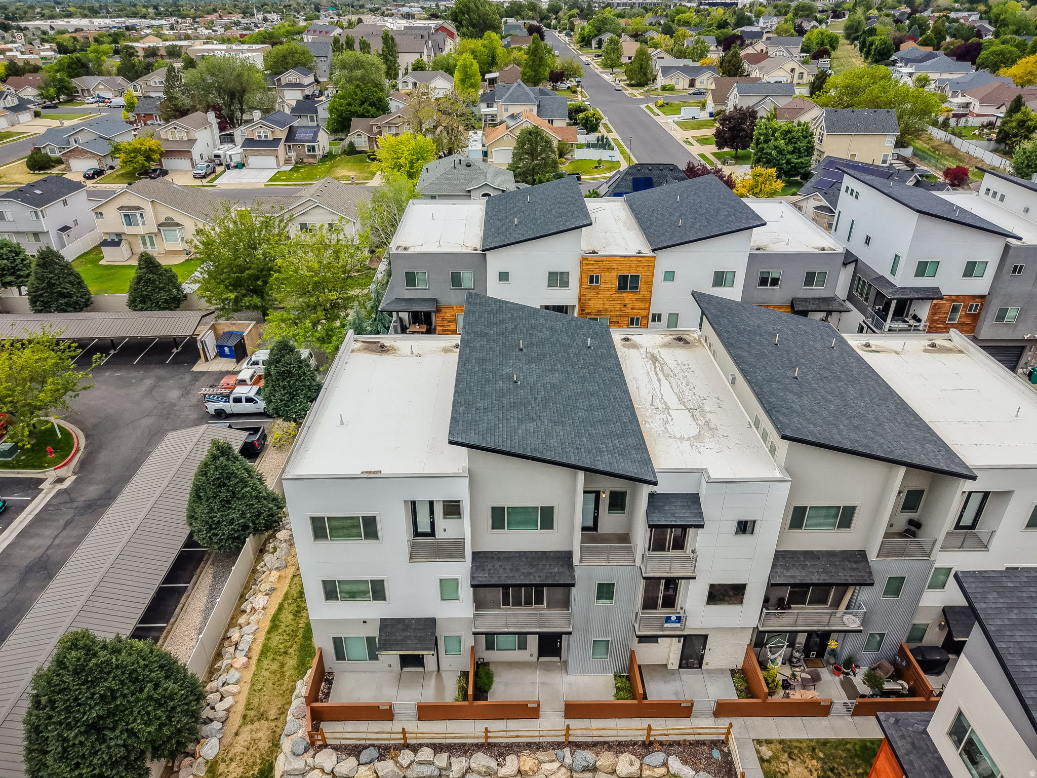 SUNRIVER TOWNHOMES - Residential