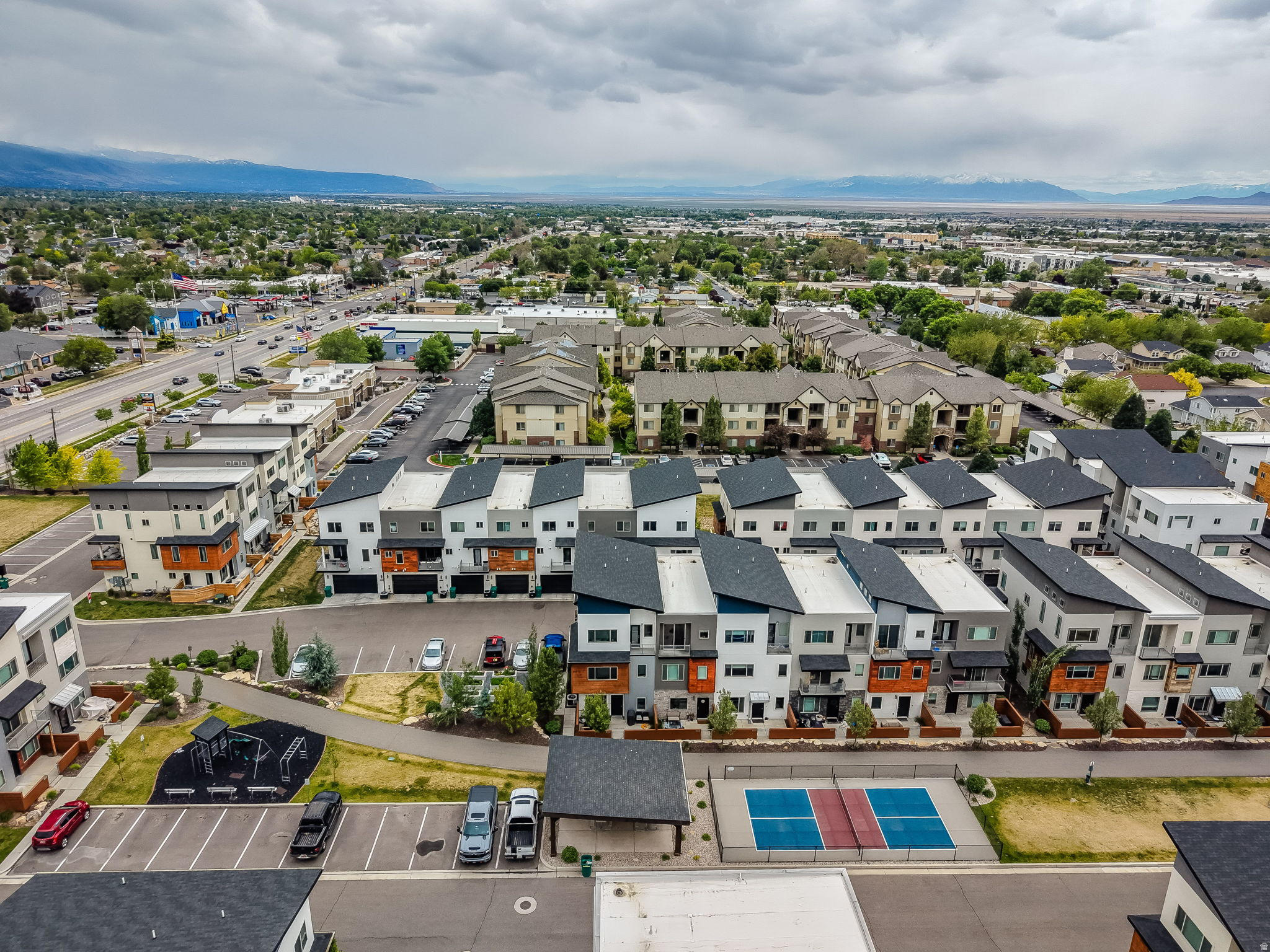 SUNRIVER TOWNHOMES - Residential