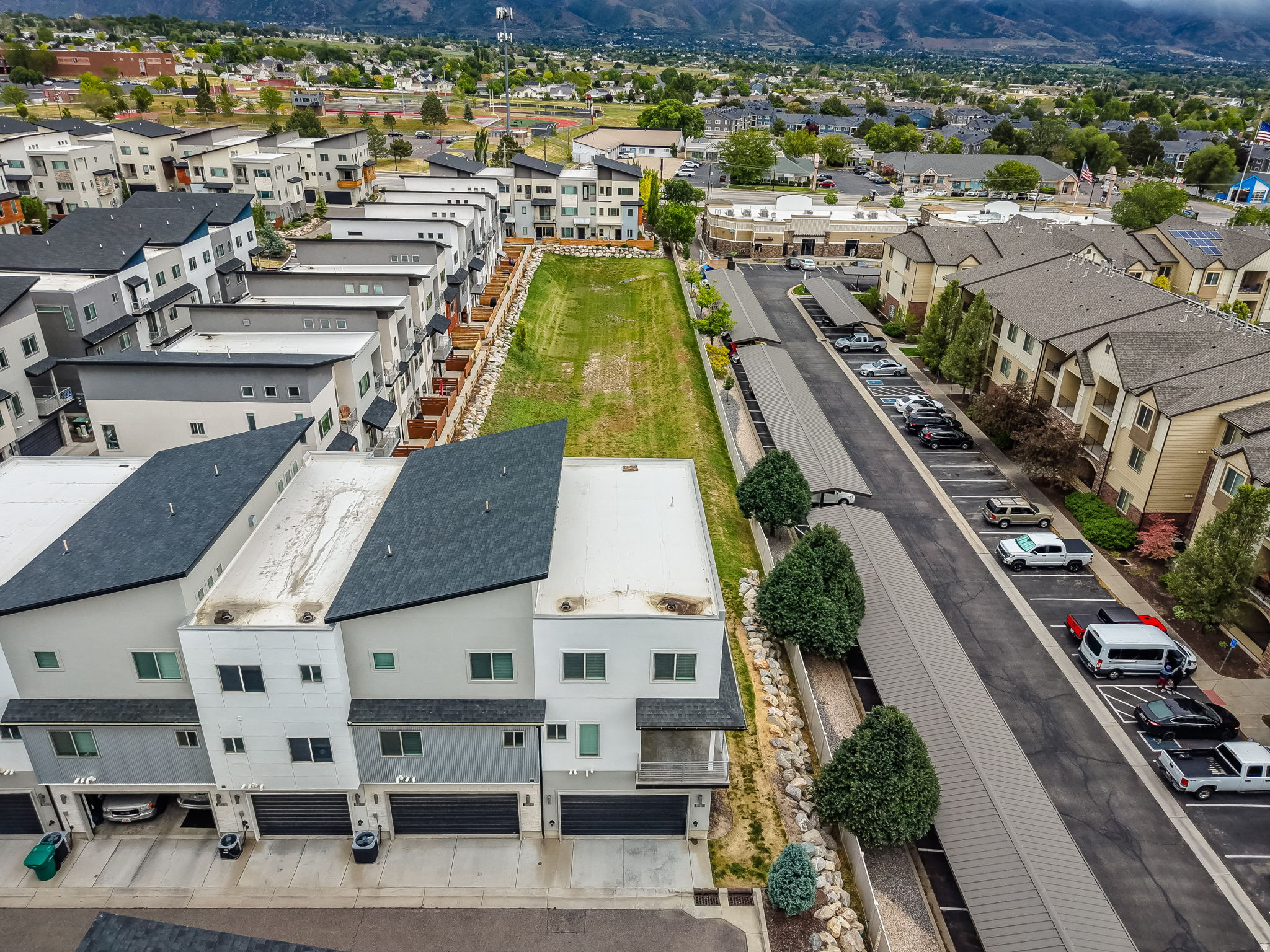 SUNRIVER TOWNHOMES - Residential