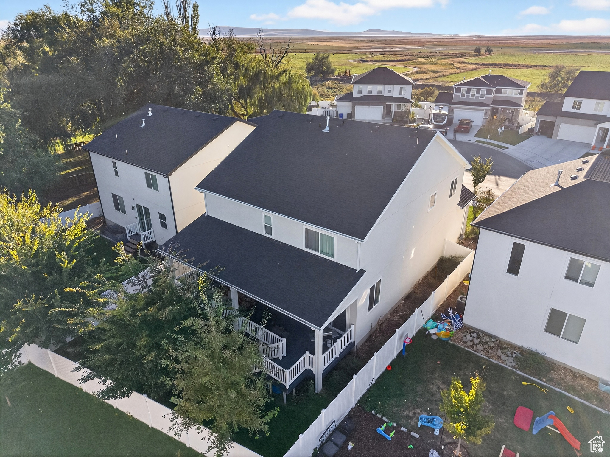 SEASONS AT SIMPSON SPRINGS - Residential