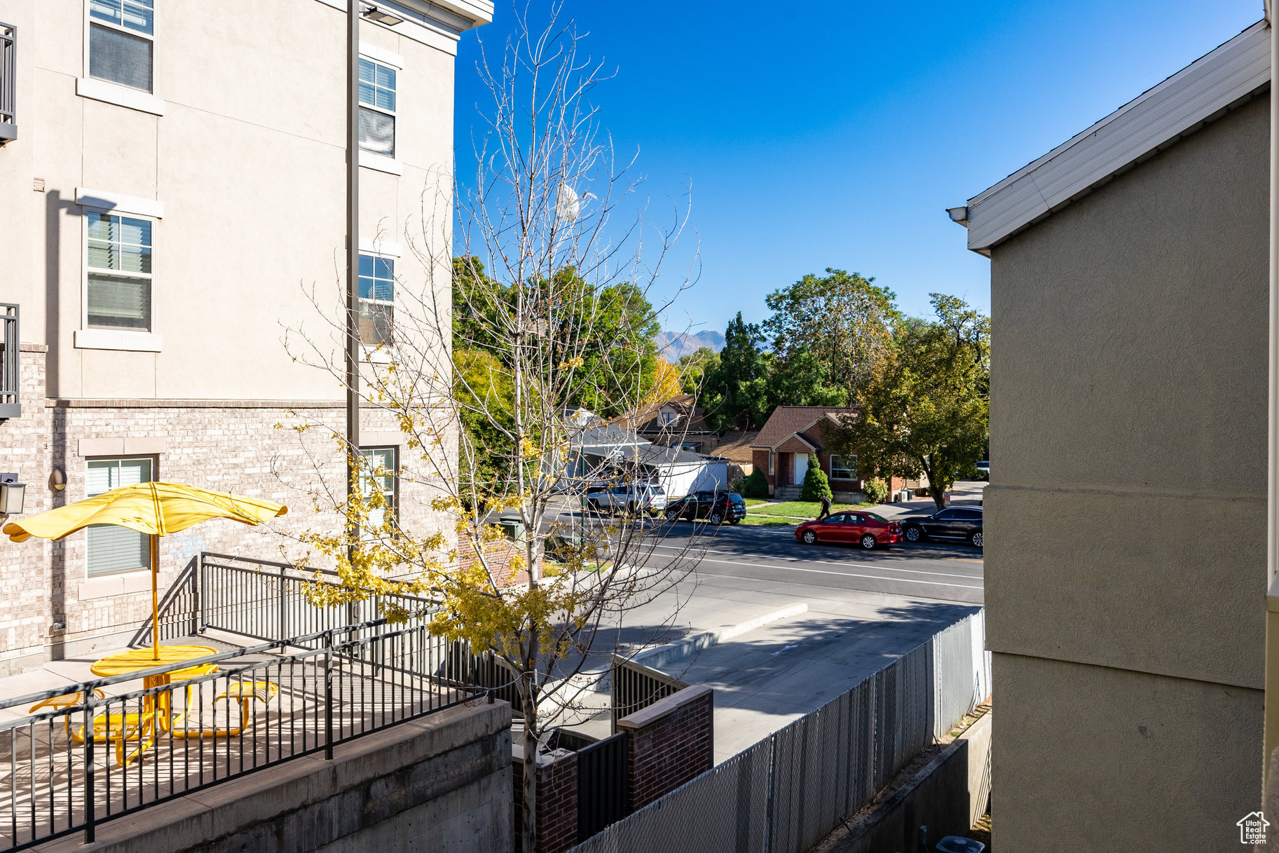 PARKSIDE - Residential