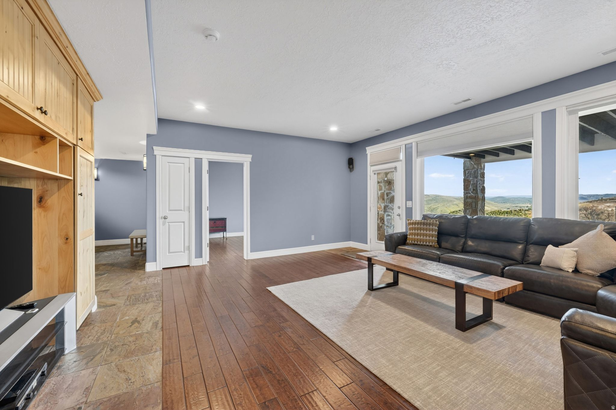 HIDDEN COVE - Residential