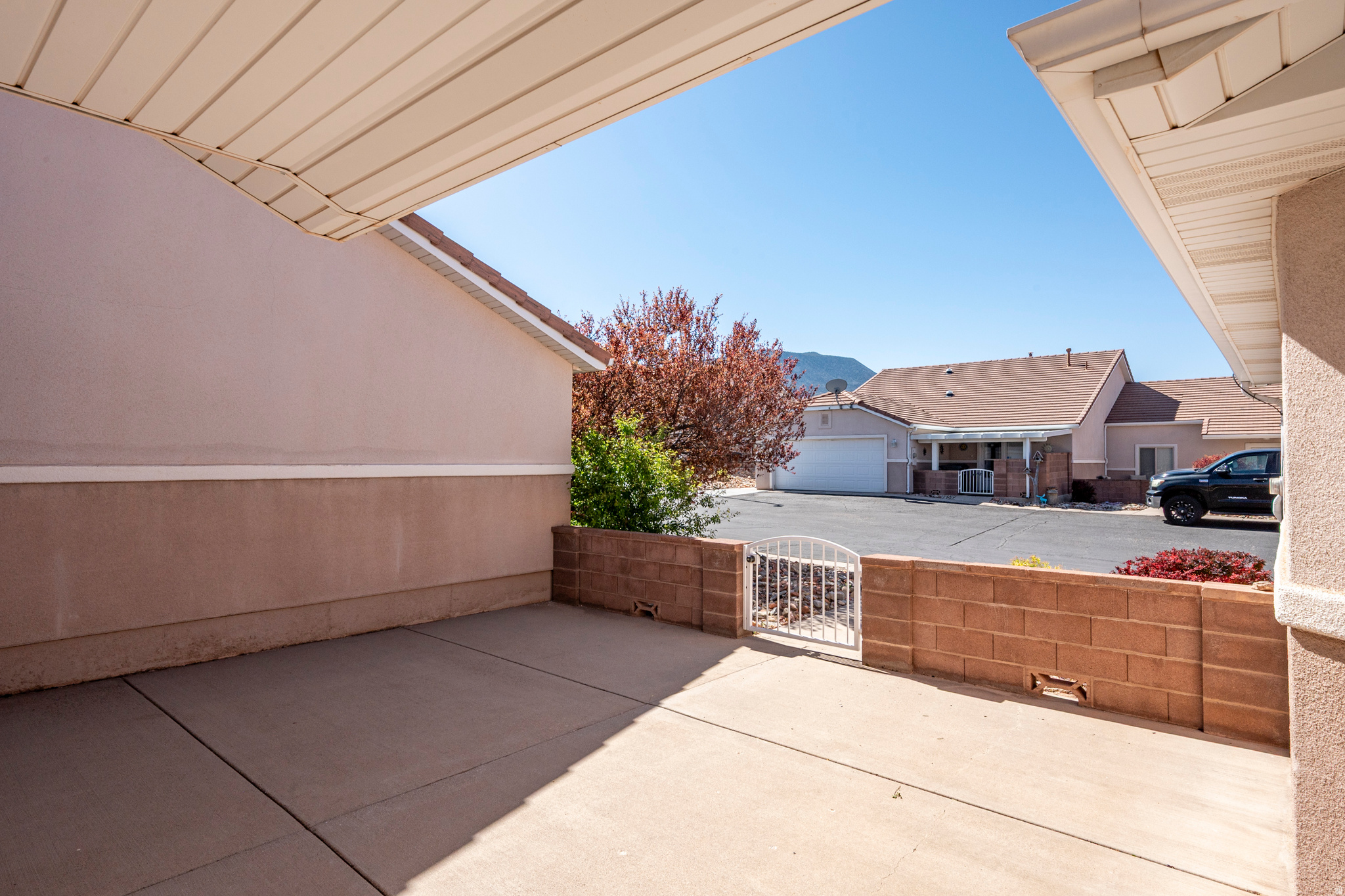 SEASONS AT MESA HILLS - Residential