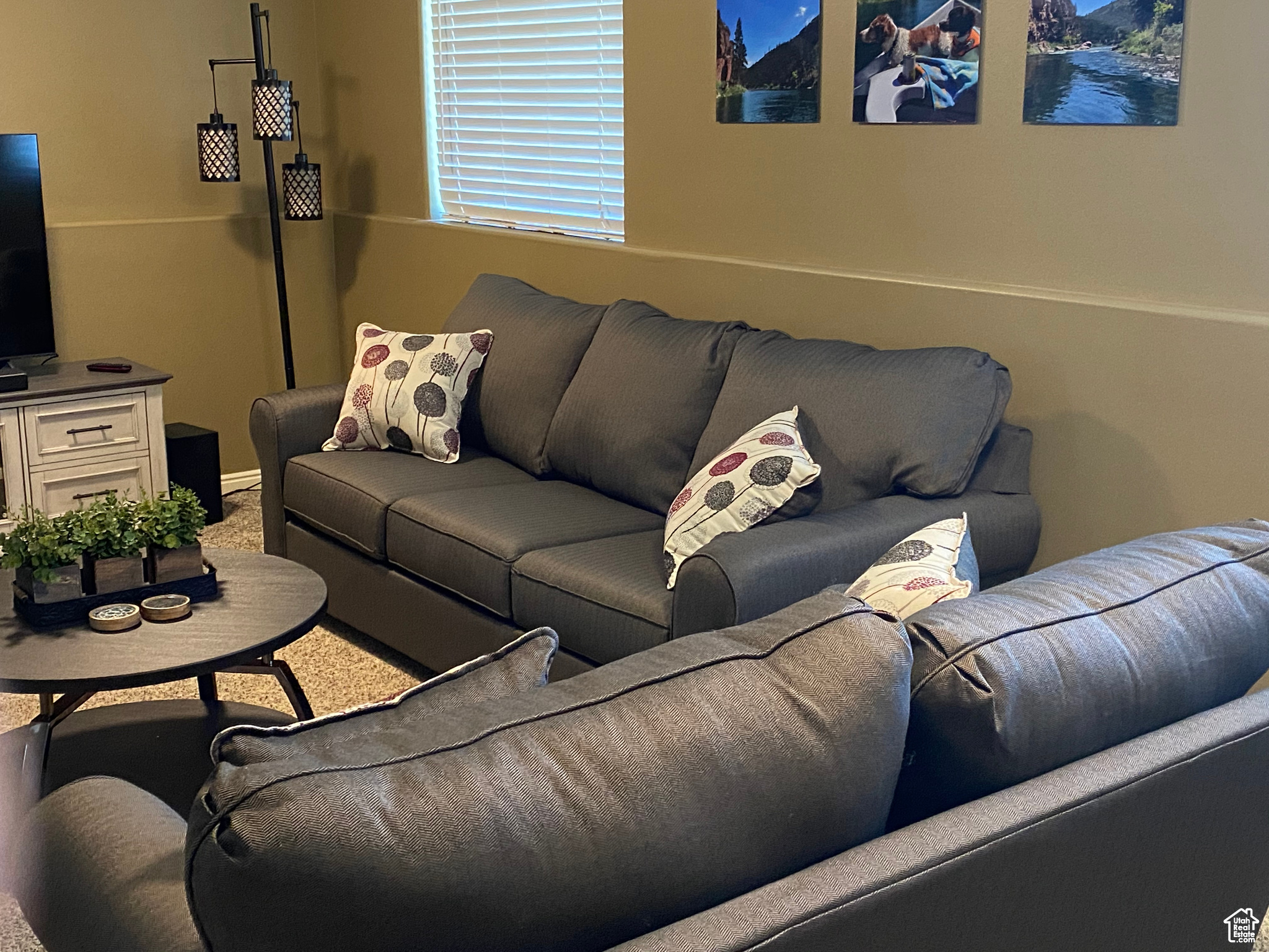 DUTCH JOHN - Residential