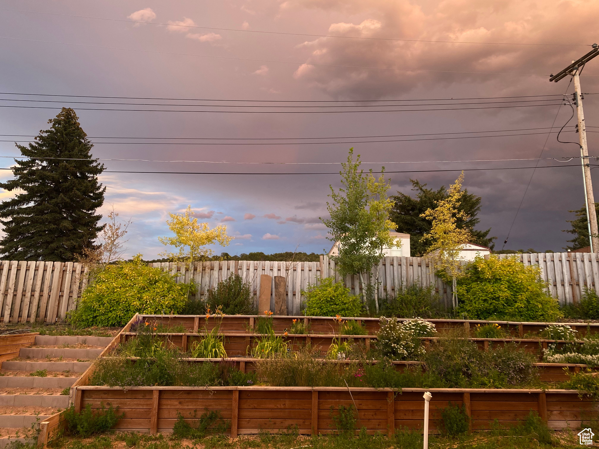 DUTCH JOHN - Residential