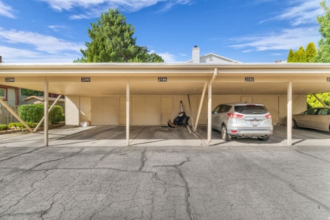 Tiny photo for 2194 N 220 E, Provo, UT 84604 (MLS # 2186245)