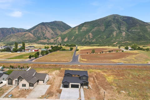 Tiny photo for 1515 S 920 E, Salem, UT 84653 (MLS # 2160015)