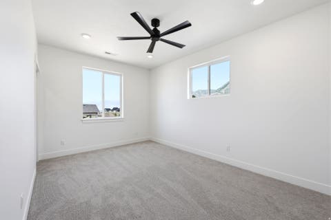 Tiny photo for 1515 S 920 E, Salem, UT 84653 (MLS # 2160015)
