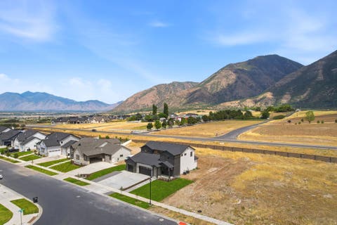 Tiny photo for 1515 S 920 E, Salem, UT 84653 (MLS # 2160015)