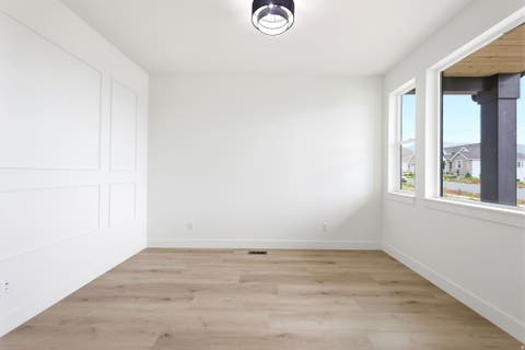 Tiny photo for 1515 S 920 E, Salem, UT 84653 (MLS # 2160015)