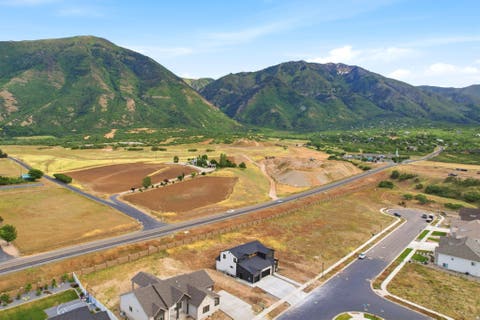 Tiny photo for 1515 S 920 E, Salem, UT 84653 (MLS # 2160015)