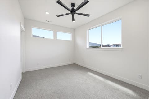 Tiny photo for 1515 S 920 E, Salem, UT 84653 (MLS # 2160015)