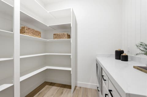 Tiny photo for 1515 S 920 E, Salem, UT 84653 (MLS # 2160015)