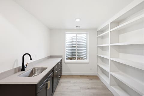 Tiny photo for 1515 S 920 E, Salem, UT 84653 (MLS # 2160015)