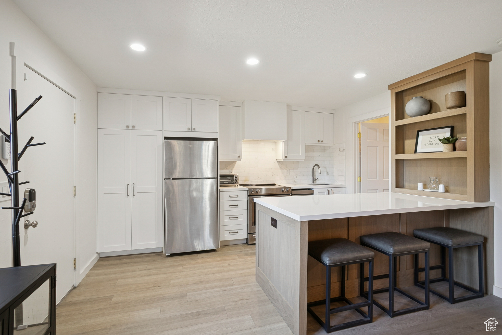 RED PINE - Residential