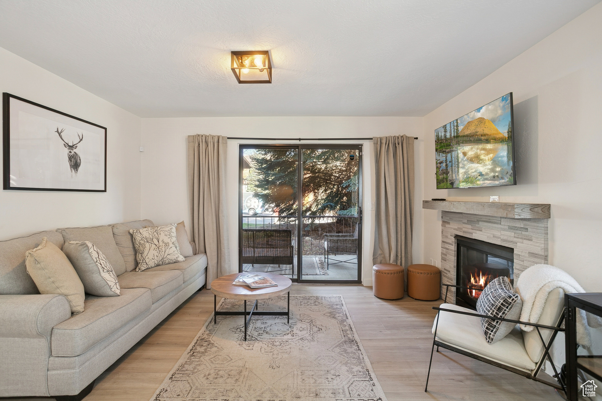 RED PINE - Residential