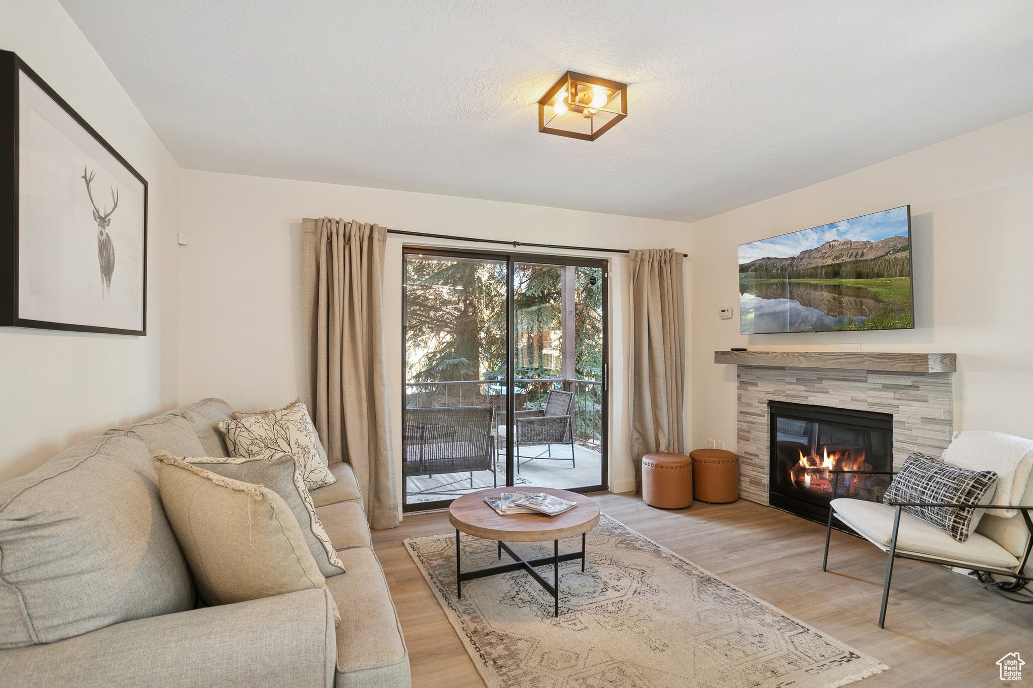 RED PINE - Residential