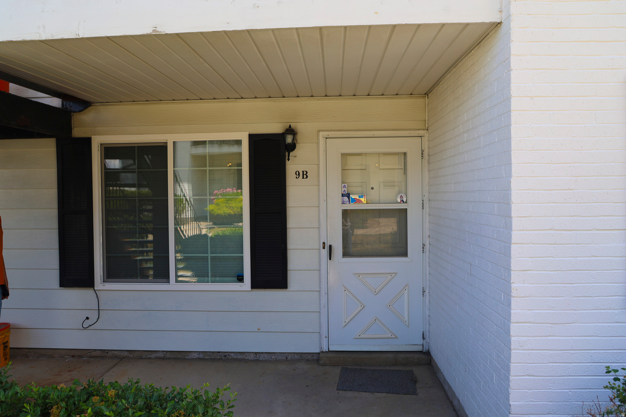 COVENTRY MANOR - Residential