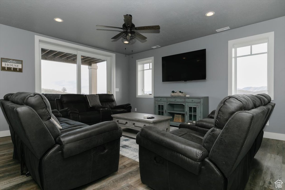 207 E Clubhouse Dr #40, Garden City, Utah image 45