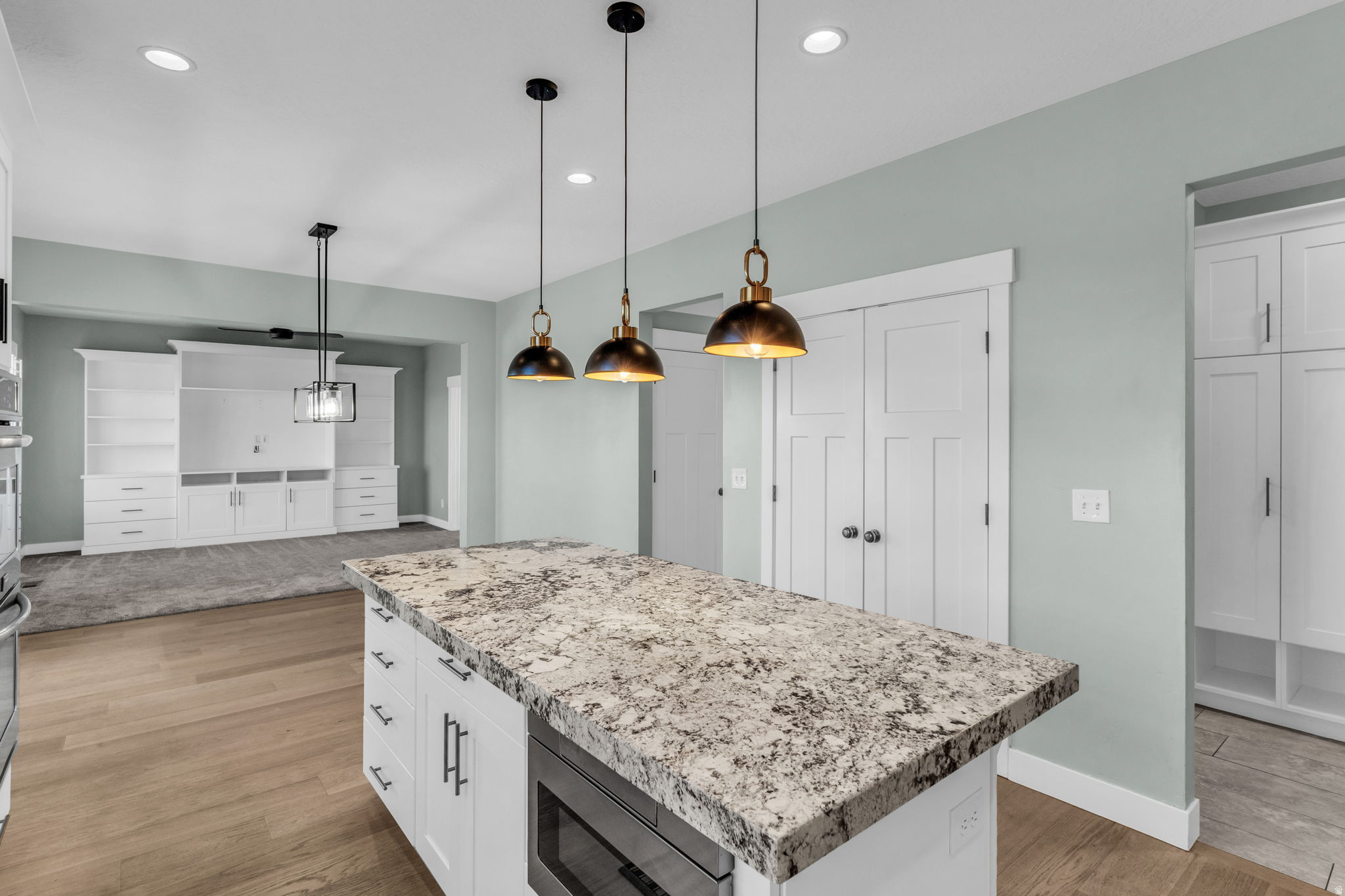 ASPEN VIEW - Residential