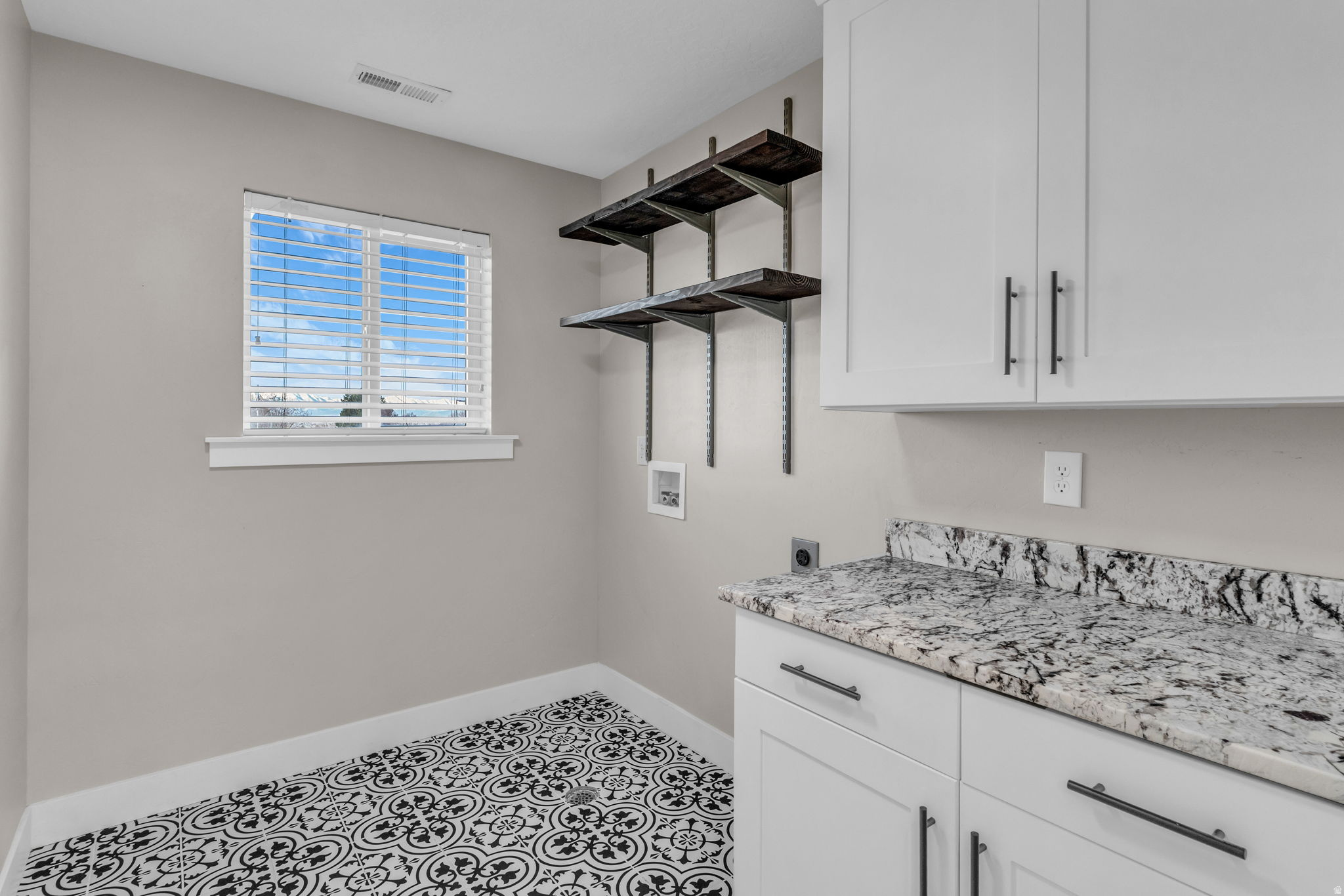 ASPEN VIEW - Residential